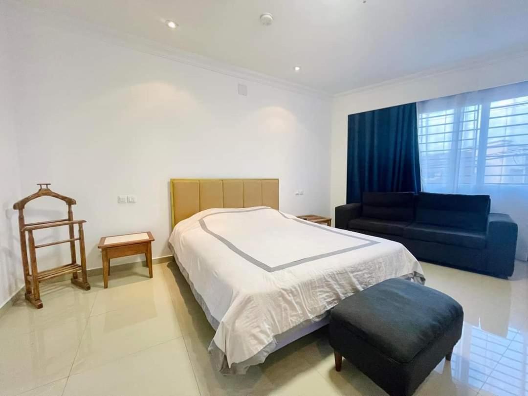 Residence D Ankadifotsy Antananarivo Buitenkant foto